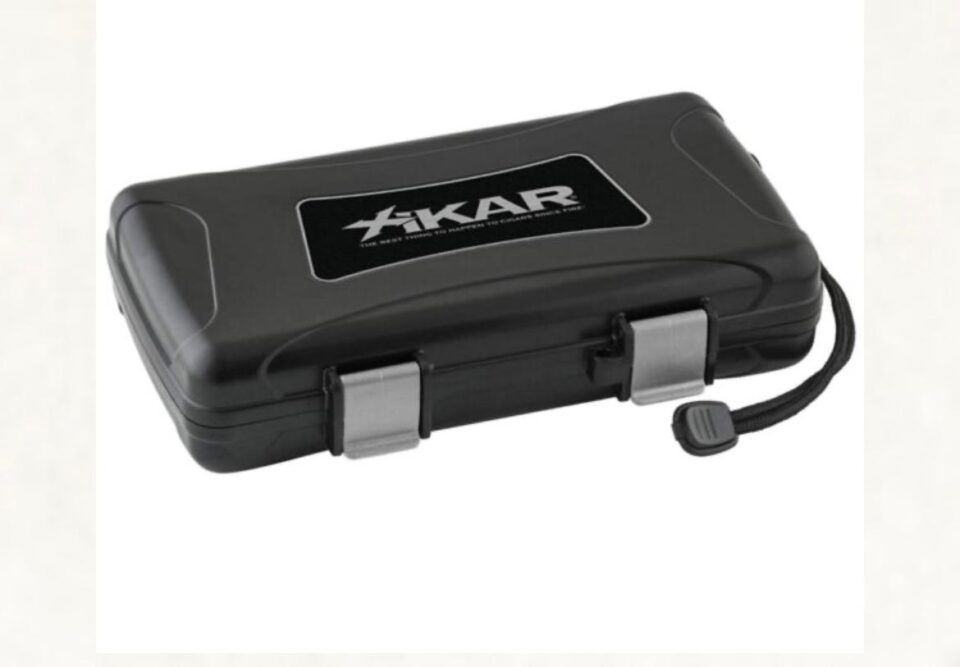 Cigar Travel Humidor - Xikar